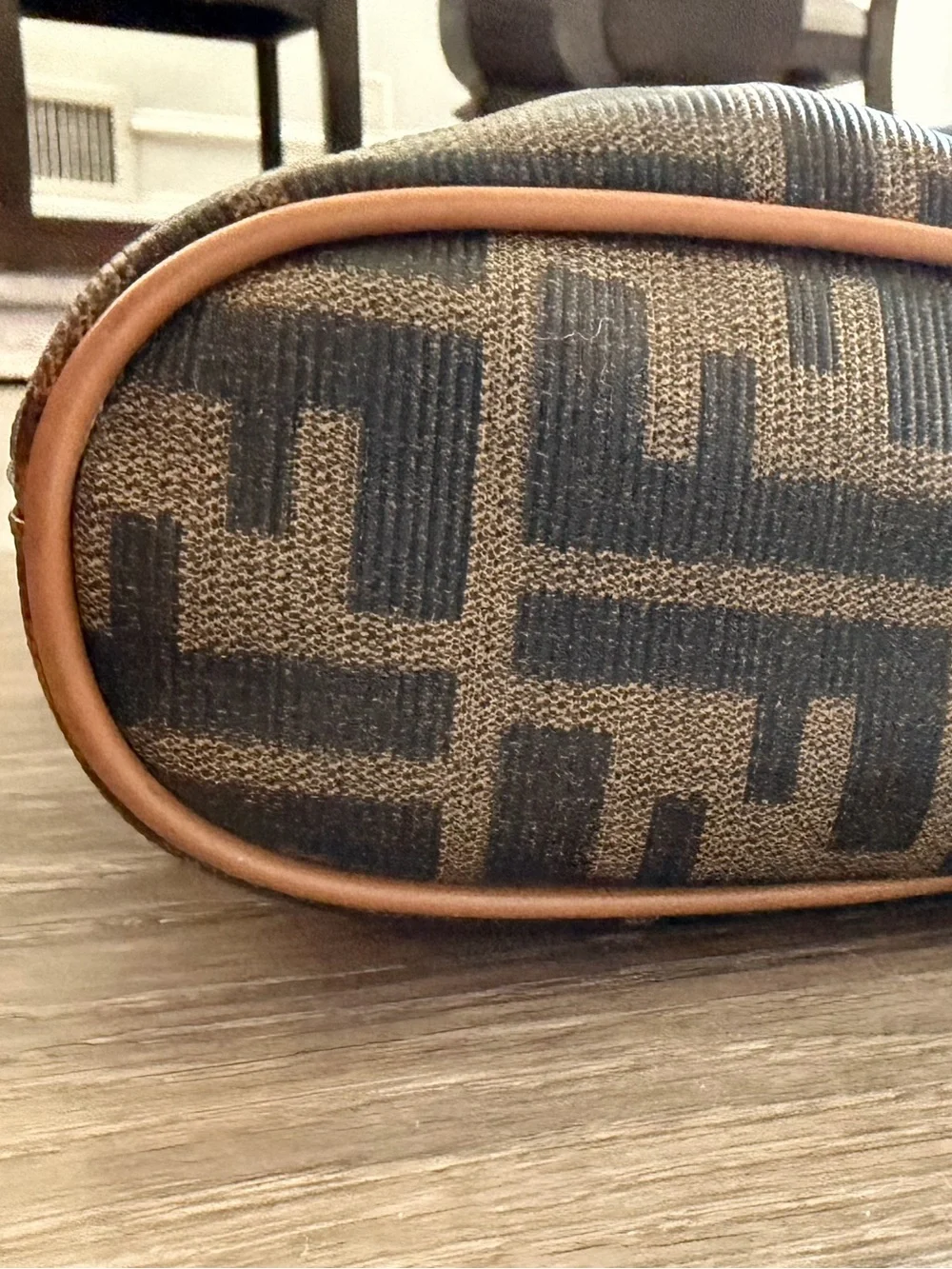 ✨ Authentic Vintage Fendi Zucca Shoulder Bag ✨